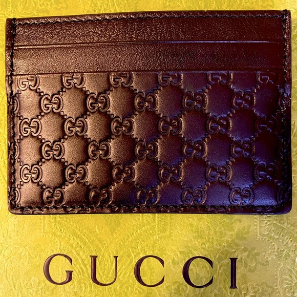 Gucci Card Holder - Like New ๐ซ - Picture 4 of 4